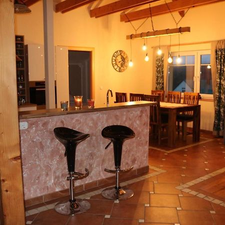 Helle, Offene Dachgeschosswohnung Mit Terrasse Oberloisdorf Bagian luar foto