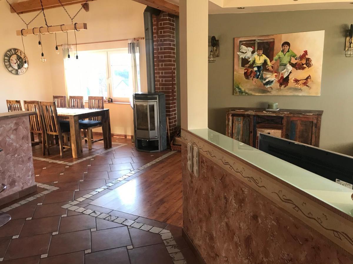Helle, Offene Dachgeschosswohnung Mit Terrasse Oberloisdorf Bagian luar foto