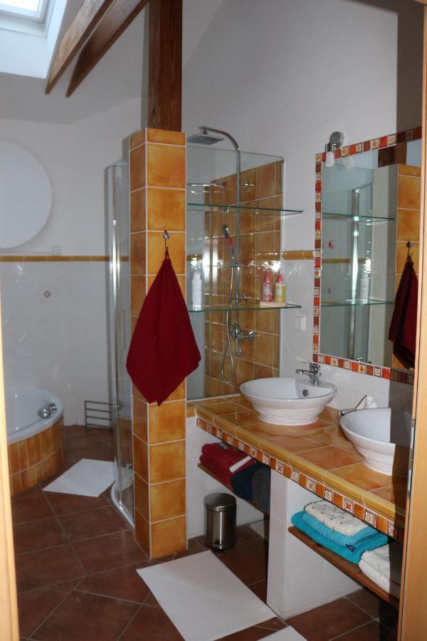Helle, Offene Dachgeschosswohnung Mit Terrasse Oberloisdorf Bagian luar foto