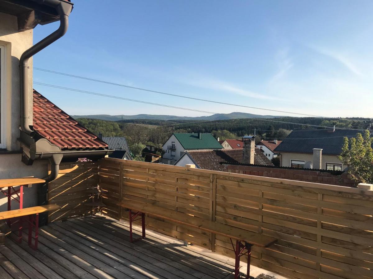 Helle, Offene Dachgeschosswohnung Mit Terrasse Oberloisdorf Bagian luar foto